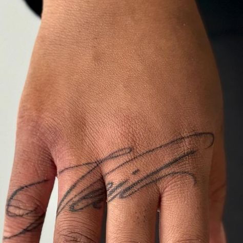 𓃠 Freeman 𓃠 on Instagram: "‘Veil’ and healed initials for Tonlyna’s hands" Words On Knuckles Tattoo, Hand Tattoo Cursive, High Detail Tattoo, Script Finger Tattoo, Healed Hand Tattoo, Adore Me Tattoo, Decorative Hand Tattoo, Back Of Hand Tattoo Women, Hand Tattoo Script