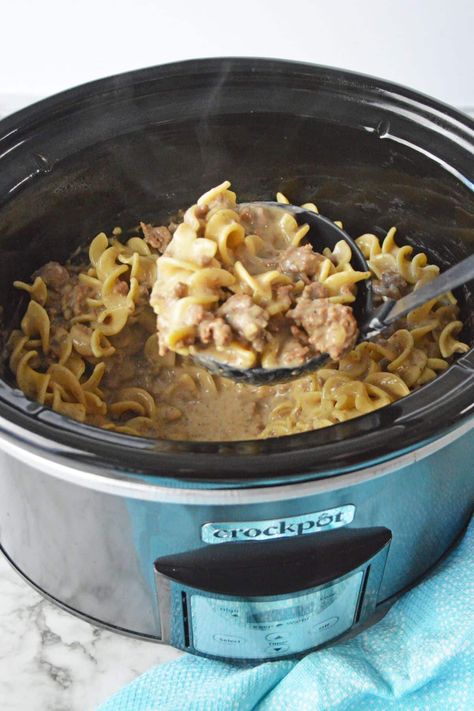 Crockpot Ground Beef Stroganoff, Ground Beef Stroganoff Recipe, Crockpot Ground Beef, Ground Beef Crockpot Recipes, Best Beef Stroganoff, Slow Cooker Ground Beef, Beef Stroganoff Crockpot, Beef Stroganoff Recipe, Beef Stroganoff Easy