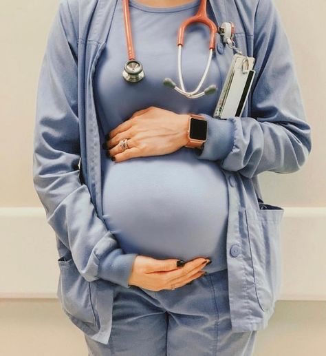 Pregnant Doctor Aesthetic, Pregnant Nurse Aesthetic, Doctor Mom Aesthetic, Postpartum Nurse Aesthetic, Obstetrician Aesthetic, Birth Aesthetic, Pregnant Doctor, Aesthetic Pregnancy, Nursing Aesthetic