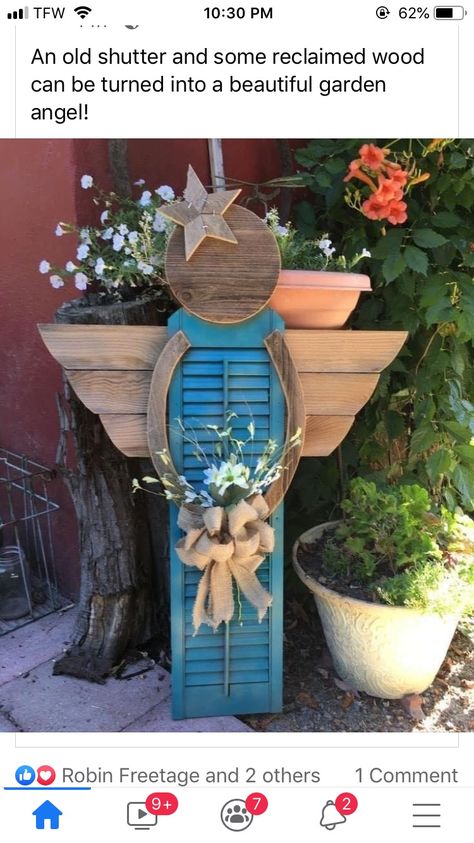 Shutter Angel, Shutter Projects, Garden Angel, Diy Shutters, Fence Boards, Wooden Angel, Old Shutters, Garden Angels, Angel Crafts