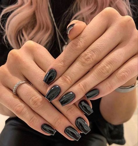 // b l a c k s Black Acrylic Nails, Simple Acrylic Nails, Shellac Nails, Black Nail, Summer Acrylic Nails, Neutral Nails, Square Acrylic Nails, Minimalist Nails, Dream Nails