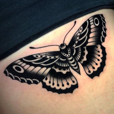 Traditional Tattoo Arm, Traditional Moth Tattoo, Traditional Butterfly Tattoo, Black Butterfly Tattoo, Moth Tattoo Design, Traditional Tattoo Inspiration, Small Chest Tattoos, Traditional Style Tattoo, Insect Tattoo