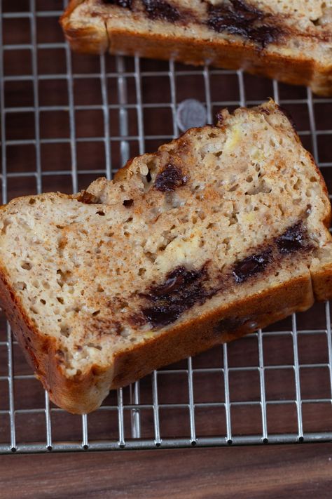 Cottage Cheese Banana Bread Betty Crocker Banana Bread, Slow Cooker Banana Bread, Homemade Banana Bread Recipe, Nutella Banana Bread, Super Moist Banana Bread, Chocolate Chip Banana Bread Recipe, Butter Banana Bread, Peanut Butter Banana Bread, Homemade Banana Bread