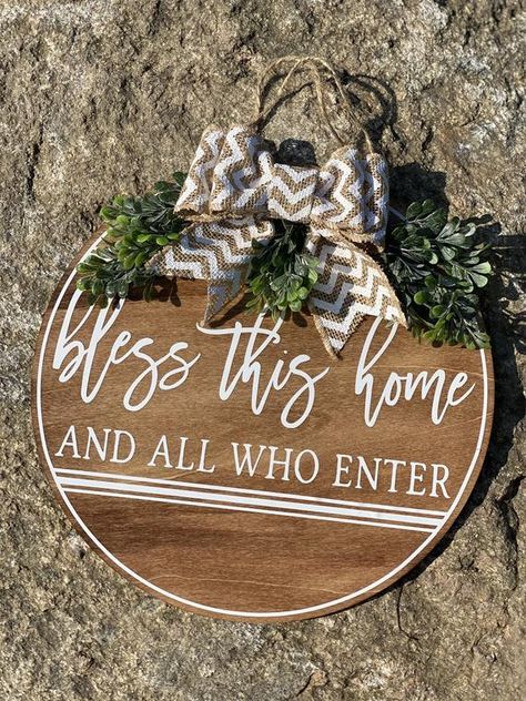 Circle Sign Round Sign Front Door Decor Housewarming | Etsy Round Front Door, Farm Wall Decor, Round Signs, Front Door Hanger, Door Diy, Wooden Door Signs, Front Door Signs, Handmade Tags, Round Decor