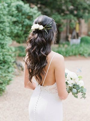 Ruins Wedding, Bridal Hair Half Up Half Down, Barnsley Gardens, Media Cola, Wedding Hair Ideas, Bridal Hair Half Up, Bridal Hair Down, Half Up Wedding Hair, Bridal Hair Makeup