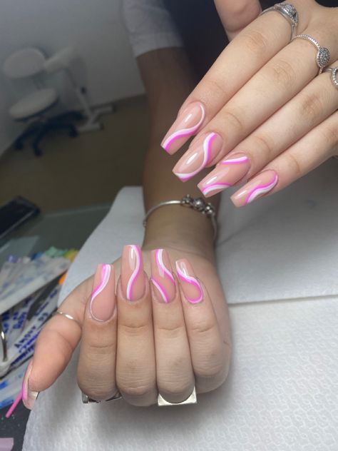 Swirl Pink Nails, Almond Nails Designs Swirls, Pink Red Swirl Nails, Pink Swirls Nails, Swirl Nails Coffin, Swirl Nails Pink, Pink Swirl Nails, Almond Acrylic Nail, Nails Almond Acrylic