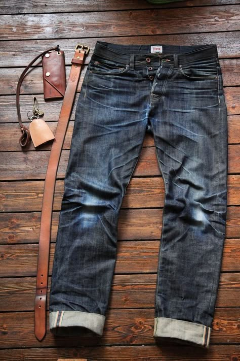 Denim Man, Jeans Destroyed, Denim Inspiration, Moda Jeans, Rugged Style, Sharp Dressed Man, Selvedge Denim, 8 Months, Nudie Jeans