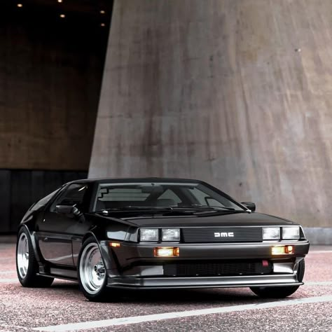 240z Datsun, Dmc Delorean, Vintage Muscle Cars, Nissan 240sx, Vintage Muscle, Car Mods, Classy Cars, Pretty Cars, Black Car