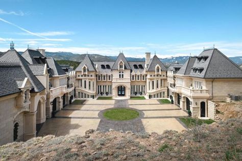 Salvatore Boarding House, Evergreen Colorado, Dream Mansion, Boarding House, Safe Room, Biltmore Estate, Grand Staircase, Luxury Bath, Great Rooms