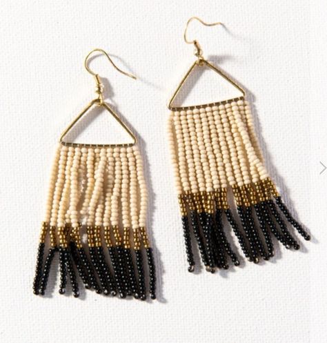 These amazing fringe earrings offer a unique look as they hang from a brass triangle at the top. They are sure to add an effortlessly cool edge to any modern bohemian look. Made from glass beads. Earring hooks are gold plated- nickel & lead free. Hypoallergenic. Size of earrings: 3'' Long Patterns and textures may vary but my images are true to color. Colors can vary on different screens and brightness settings. Block Fringe, Bead Collection, Peacock Colors, Fringe Fashion, Boho Fringe, Bohemian Look, Triangle Earrings, Bohemian Earrings, Seed Bead Earrings