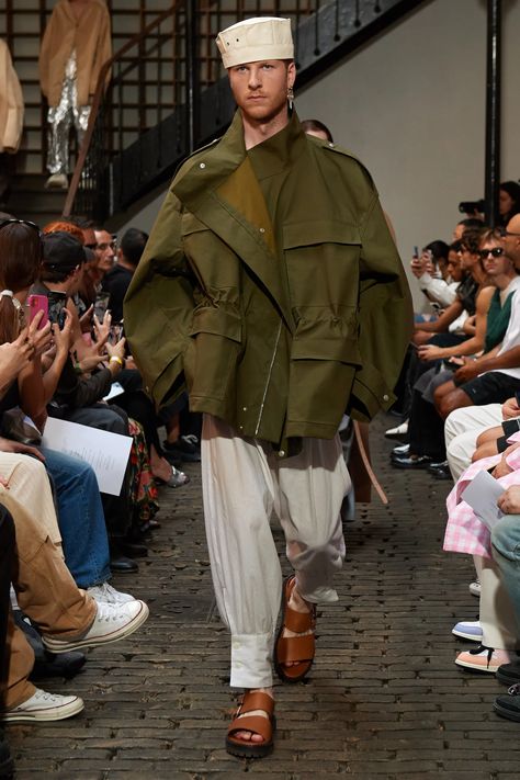 Hed Mayner, 2024 Menswear, Paris Fashion Week Men, Gucci Outfits, Archive Fashion, Menswear Fashion Show, Spring Summer 2024, Menswear Fashion, Menswear Collection