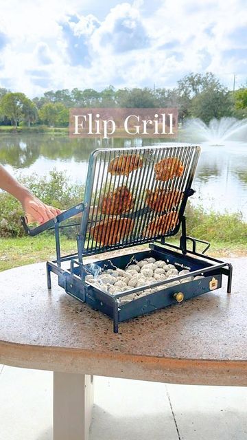 Camping Chuck Box, Barbeque Grill Design, Bbq Food, Barbeque Grill, Grill Master, Grill Design, City Design, Bbq Recipes, Outdoor Grill