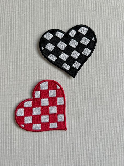 Checkered heart embroidered patches, iron / sew on patches, embroidered patches, checkered print, patches, checkered heart, embroidery heart Embroidery Heart, Bag Patches, Embroidery Hearts, Heart Template, Heart Embroidery, Cute Patches, Heart Patches, Checkered Print, Checker Print