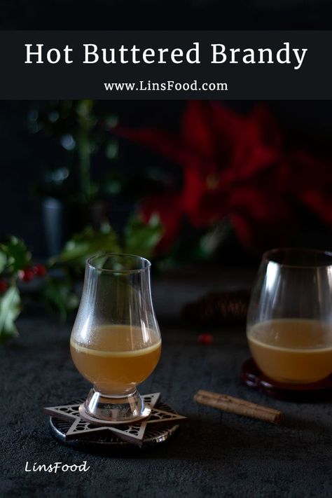 Hot Buttered Brandy, with hints of vanilla, the perfect winter drink to warm away all those chills, and made in 5 minutes! #brandy, #drinks, #cocktails, #linsfood Vanilla Brandy Cocktails, Brandy Hot Toddy Recipe, How To Drink Brandy, Hot Brandy Drinks, Cocktails With Brandy, Brandy Recipes Food, Brandy Drink Recipes, Homemade Brandy, Brandy Drinks