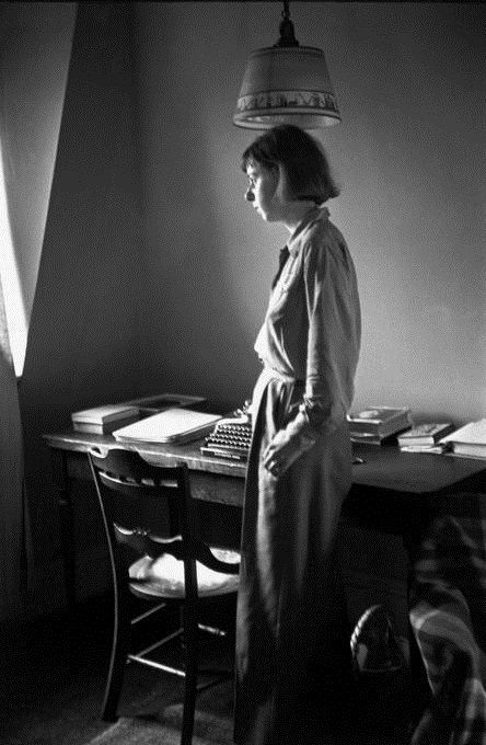 Carson McCullers' Walker Evans, Edward Weston, Henri Cartier Bresson, Dream Pictures, Robert Doisneau, Magnum Photos, Minimalist Photography, French Photographers, Famous Photographers