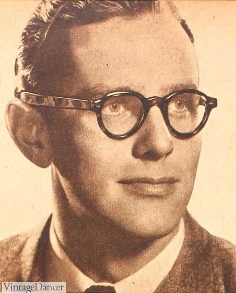 1950 Sunglasses, 1940s Glasses, 1960s Glasses, Male Glasses, Geek Glasses, Pilot Glasses, Blithe Spirit, Eyeglasses Men, Mens Glasses Fashion