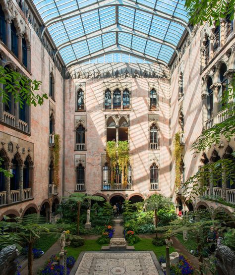 96 Wallpaper, Usa Architecture, Garden Museum, Isabella Stewart Gardner Museum, Isabella Stewart Gardner, Gardner Museum, Casas The Sims 4, Unique Buildings, Historic Places