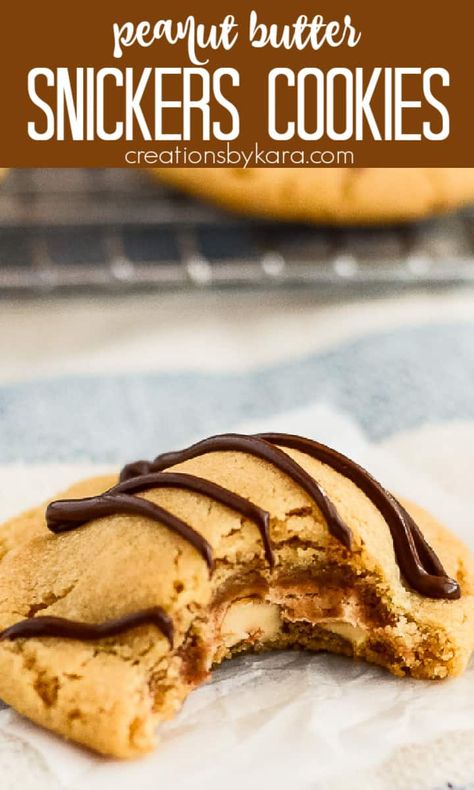 Snickers Cookies Recipes, Peanut Butter Snickers, Peanut Butter Cookie Recipe Soft, Snickers Cookies, Oatmeal No Bake Cookies, Candy Bar Cookies, Chewy Peanut Butter Cookies, Peanut Butter Candy, Peanut Butter Cookie