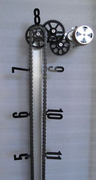 anyone else bored with regular lame ass clocks....then check out chainclocks.com Gear Wall Clock, Unusual Clocks, Mechanical Clock, Cool Clocks, Outdoor Gift, Steampunk Design, Antique Clocks, Wooden Clock, Metal Projects