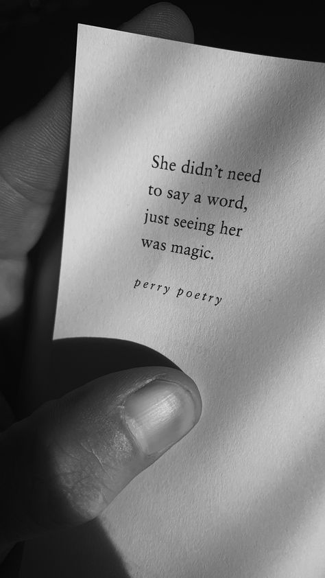 Karma Frases, Perry Poetry, Daily Poetry, No Ordinary Girl, Poems Quotes, Feelings Words, Poetry Poem, Special Words, Poem Quotes