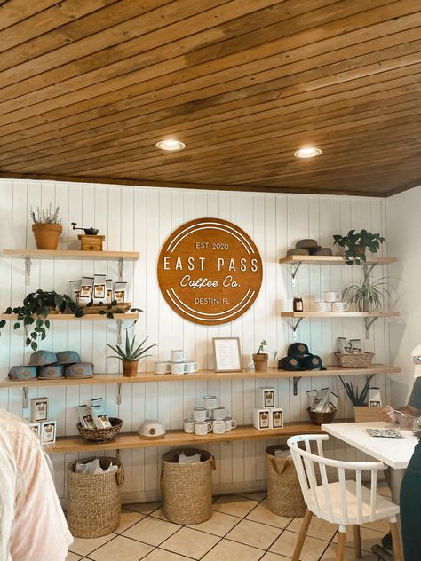 East Pass Coffee is the absolute best. The iced latte pairs great with an acai bowl! Acai Bowl Shop, Hawaiian Coffee Shop, Boho Coffee Shop, Acai Shop, Cafe Truck, Cafe Interiors, Hawaiian Coffee, Healthy Brands, Smoothie Shop