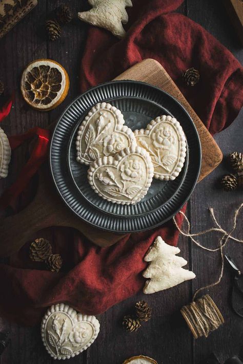 Authentic German Springerle Cookies with Anise - Humbly Homemade Anise Cookies, Anise Oil, German Cookies, Christmas Cookie Box, Springerle Molds, Springerle Cookies, Anise Seed, Crunchy Cookies, Lemon Extract