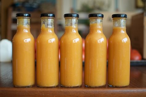 Peach Hot Sauce, Habanero Recipes, Hot Pepper Recipes, Food In Jars, Hot Sauce Recipe, Homemade Hot Sauce, Habanero Sauce, Habanero Hot Sauce, Hot Sauce Recipes