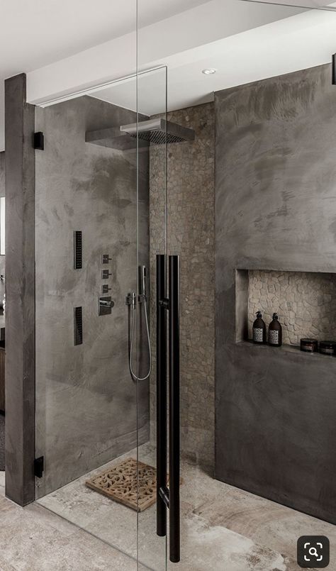 Modern Showers, Drømme Bad, Freestanding Baths, Beadboard Bathroom, Bilik Air, Interior Boho, Vintage Bathroom Decor, Beaumont Tiles, Bad Inspiration