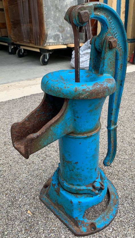 Antique cast iron hand well pump in original blue paint Campbell manufacturing 16.5H10D7.5 W base F16 Hand Pump Well, Old Water Pumps, Antique Hand Tools, Vintage Glassware Antiques, Miniature Ideas, Backyard Water Feature, Iron Hand, Well Pump, Old Tools