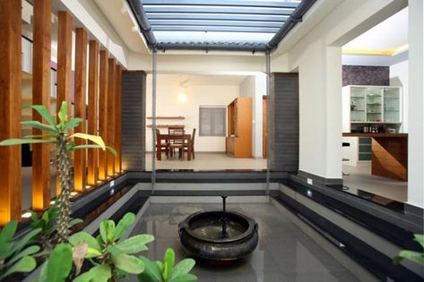 Courtyard Style homes - India | Posts by The inspired decorist | Bloglovin’ Courtyard Kitchen, Small House Design Kerala, Chettinad House, Indian House Design, Indoor Courtyard, Courtyard Ideas, Modern Courtyard, Houses Interior, Indian House