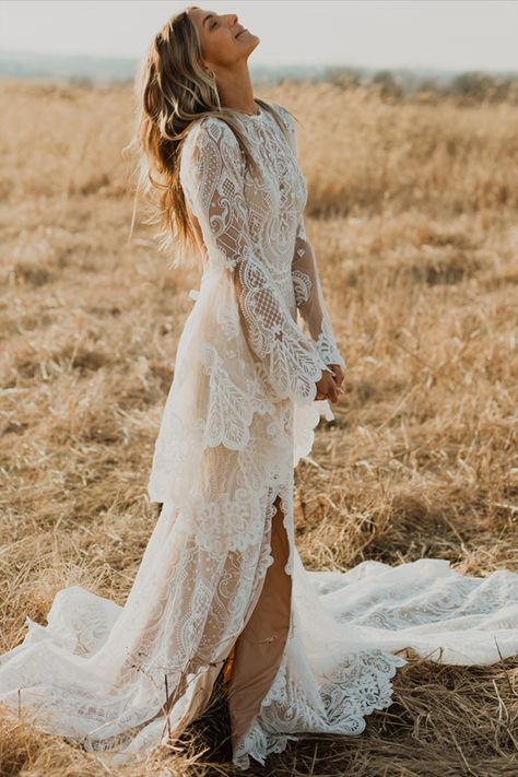 Boho Long Sleeve Wedding Dress, Lace Bohemian Wedding Dress, Custom Wedding Gown, Bat Sleeves, Bohemian Wedding Dress Lace, Long Sleeve Wedding Dress, Bohemian Dresses, Beach Wedding Dress Boho, Bohemian Wedding Dress