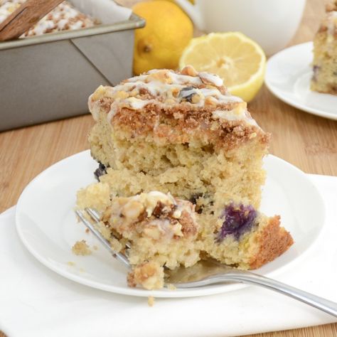 Sweet Pea's Kitchen » Blueberry-Lemon Coffee Cake Lemon Blueberry Coffee Cake, Blueberry Coffee Cake Recipe, Raspberry Coffee Cakes, Banana Coffee Cakes, Apple Coffee Cakes, Blueberry Topping, Lemon Cakes, Blueberry Coffee Cake, Blueberry Coffee