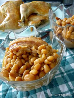 Lard Recipe, Baked Beans From Scratch, Canadian Dishes, White Bean Recipes, Homemade Baked Beans, Homemade Beans, Baked Bean Recipes, French Canadian, Canadian Food