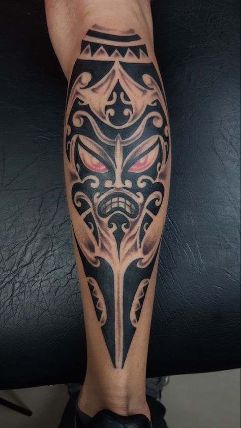 Maori Tattoo Frau, Polynesian Leg Tattoo, Boys Tattoo, Back Of Leg Tattoos, Art Tattoo Design, Leg Sleeve Tattoos, Band Tattoos For Men, Knee Tattoos, Simple Tattoos For Guys