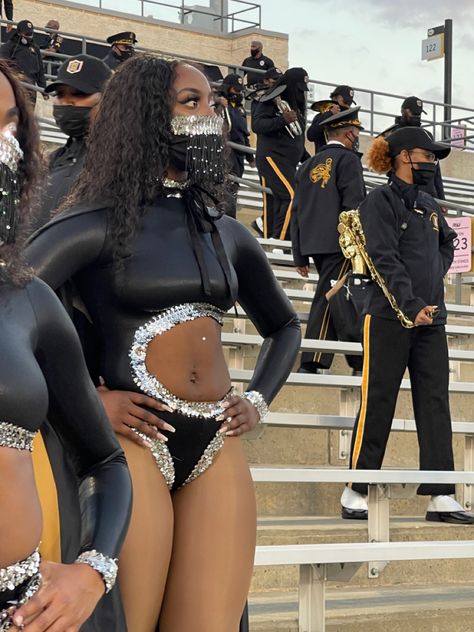 Majorette Outfits Hbcu, Majorette Dance Uniforms Shorts, Band Dancers Uniform, Majorettes Uniforms, Majorette Uniforms Costumes, Black Majorette Uniforms, Dance Team Clothes, Club Outfits Clubwear, Majorette Dance Uniforms