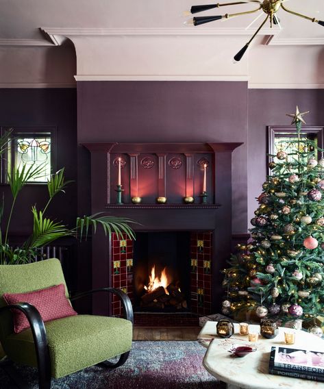 This classic Edwardian home is a lesson in bold color and elegant Christmas styling | Livingetc Edwardian Style Home, Edwardian Home Decor, Edwardian Living Room, Edwardian Interiors, Dark Purple Walls, Modern Edwardian, Edwardian Home, 25 Beautiful Homes, Christmas Living Room Decor Ideas