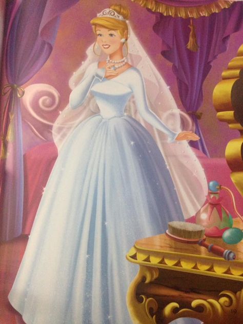 Cinderella's Wedding Day with her beautiful wedding dress Cinderella Wedding Dresses, Wedding Dresses Disney, Cinderella Wedding Dress, 1950 Wedding, Cinderella Wedding Theme, Wedding Dresses 2023, Wedding Dresses 2022, Dresses Cinderella, Sofia Ferreira