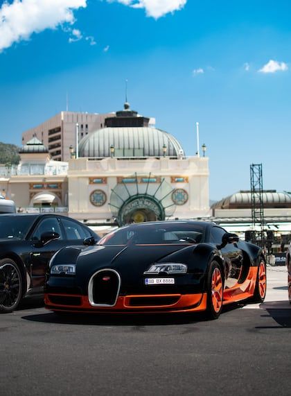 Bugatti Wallpapers, Bugatti Models, 2022 Shorts, God Of Wars, Billionaire Lifestyle Luxury Living, Rich Luxury, Bold Color Schemes, Bugatti Cars, Lifestyle Motivation