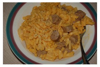 Kraft Macaroni & Cheese with Hot Dogs – Spice Place Cooking Blog Kraft Mac And Cheese, Cheese Whiz, Macaroni Cheese, Cheez It, Mac N Cheese, Mac And Cheese, Macaroni, Macaroni And Cheese, Hot Dogs