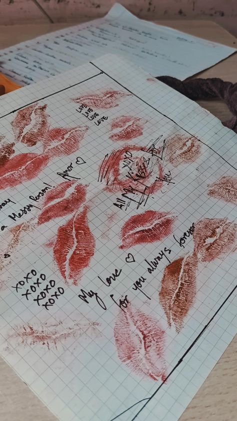 Lip Stains On Paper Aesthetic, Lip Marks On Paper Aesthetic, Lip Stain Aesthetic, Dark Photo Ideas, Disney Princess Babies, Dark Photo, Lip Stains, Stick Art, Lipstick Stain