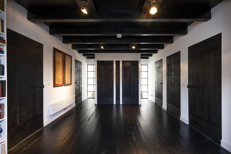 Black Floor And Ceiling, Black Ceiling Black Floor, Black Ceiling White Walls, Black Basement Ceiling, Consultation Office, Farm Renovation, Black Wood Floors, Black Hallway, Vaulted Ceiling Kitchen