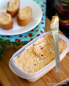 Seasoned Butters, Flavored Butter Recipes, Butter Recipes Homemade, Butter Spreads, Tomato Butter, Compound Butters, Flavored Butters, Flavored Butter, Sandwich Spread