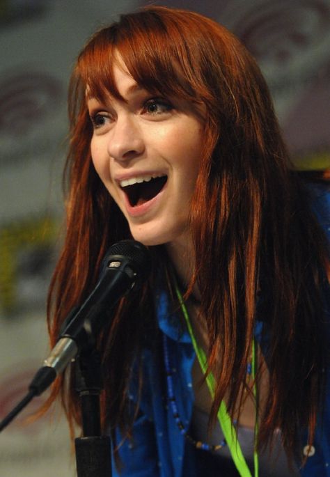 Charlie Bradbury, Felicia Day, The Rings Of Power, Rings Of Power, Huntsville Alabama, Web Video, Supernatural Funny, Supernatural Cast, Celebrity Travel