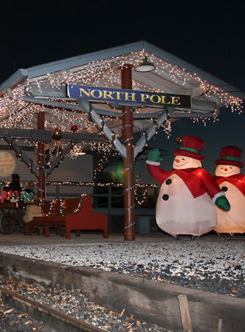 North-Pole-train Train Station Decoration, Napa Valley Wine Train, Polar Express Train, Holiday Train, Pizza And Beer, Train Cars, Christmas Light Displays, Holiday Wine, Visit Santa