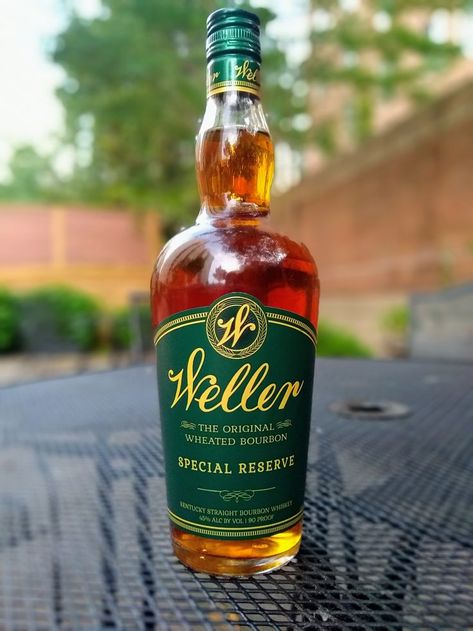 Weller Special Reserve Review Whiskey Shelf, Rye Grain, Wheated Bourbon, Whisky Drinks, Buffalo Trace, Malted Barley, Canned Peaches, Cocktail Making, Liquor Bottles