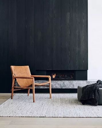 20 Gorgeous Ways to Make Wood Paneling Feel Modern Floating Hearth, Faux Wood Tiles, Leather Chair Living Room, Minimalist Living Room Design, Summer Deco, Timber Walls, Organizer Makeup, Décor Boho, Plywood Furniture