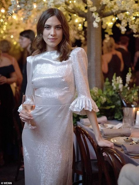 Alexa Chung oozes elegance in a metallic gown at VIP winery launch in Adelaide Vampires Wife, Metallic Gown, Alexa Chung Style, The Vampires Wife, Models 90s, Famous Dress, Style Crush, Alexa Chung, The Vampire