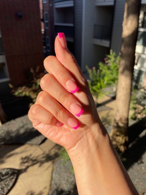 French Tip Hot Pink Acrylic Nails, Highschool Nails, Hot Pink Accent Nails, Square Hot Pink French Tip Nails, Hot Pink French Tip Nails Short, Pink Shirt Nails, Hot Pink Tips Acrylic Nails, French Tip Nails Hot Pink, Hot Pink Tips