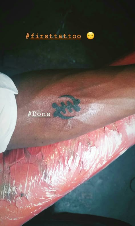 Gye Nyame Tattoo, Ghana Tattoo, Wishlist Manifestation, Adinkra Tattoo, Tattoos On Black Skin, Wolf Tattoos For Women, Tattoo Ideas Males, Africa Tattoos, Gye Nyame