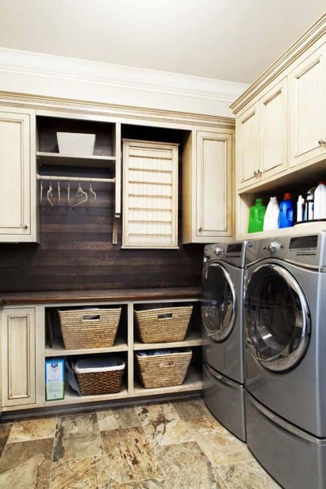 Small Laundry Room Design Ideas with Wood #laundryroom #small  #design #decorhomeideas Laundry Room Size Layout, Small Laundry Room Design Ideas, Small Laundry Room Design, Laundry Room Design Ideas, Narrow Laundry Room, Wood Backsplash, Laundry Room Shelves, Laundry Room Ideas, Farmhouse Laundry Room